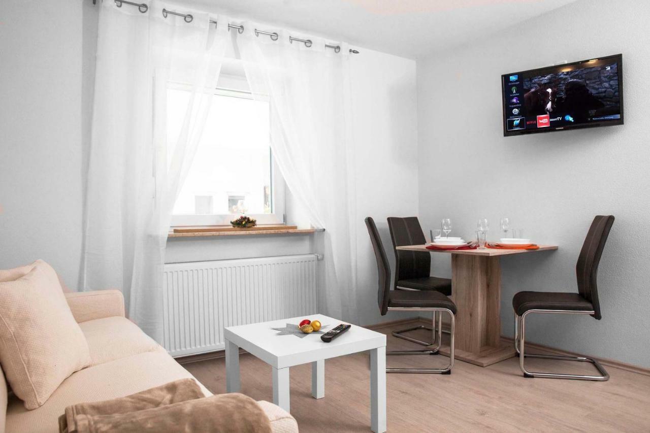 Ferienhaus Butterfly การ์มิช-พาร์เทนเคียร์เชน ภายนอก รูปภาพ