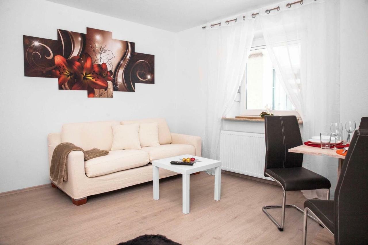 Ferienhaus Butterfly การ์มิช-พาร์เทนเคียร์เชน ภายนอก รูปภาพ